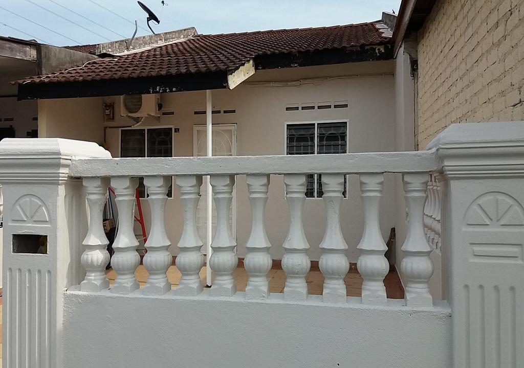 Taman Tanjung Minyak Homestay Malacca Ngoại thất bức ảnh